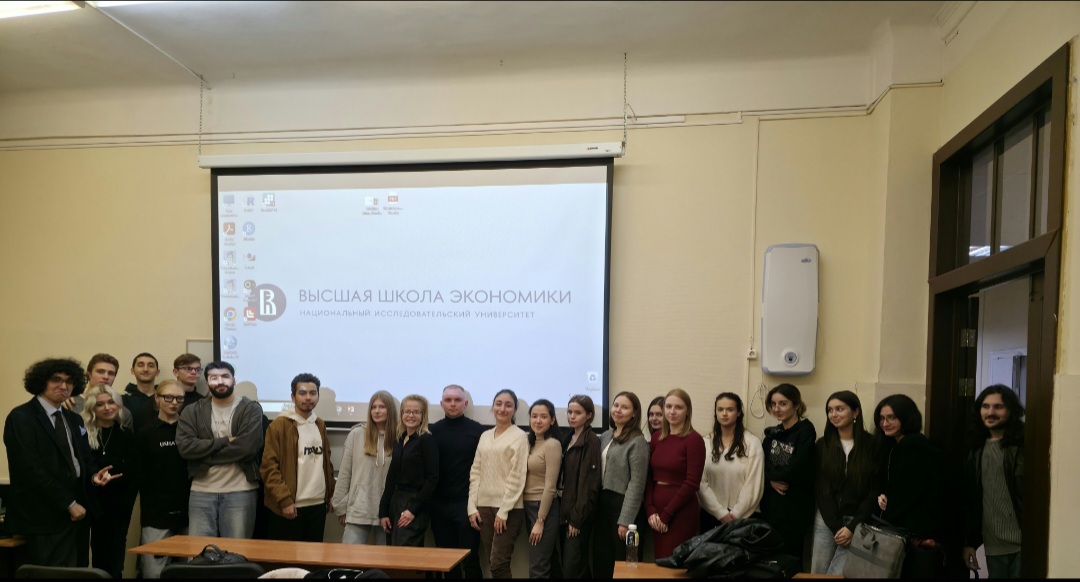 13 октября 2025 г. в НИУ ВШЭ прошел мастер-класс «Применение техно-нанокейсов к правовому обеспечению технологической политики» 13 октября 2025 г. в НИУ ВШЭ прошел мастер-класс «Применение техно-нанокейсов к правовому обеспечению технологической политики»